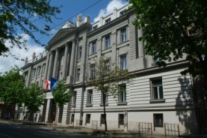 MFIN: prihodi proračuna u dva mjeseca 16,1 milijardu kuna, rashodi 19,7 milijardi . Rashodi rastu a prihodi padaju s obzirom na 2009.