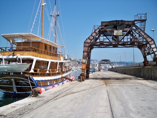 Riječki lukobran sramota grada Rijeke i cijele Hrvatske