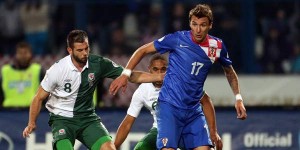 Vatreni kod Walesa (20.45 HTV2)