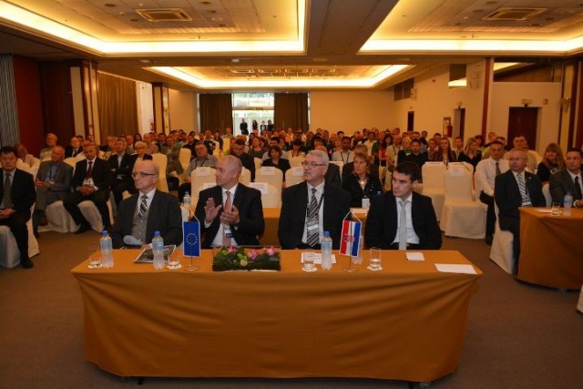 STARENJE MOŽEMO USPORITI I TO ODMAH!