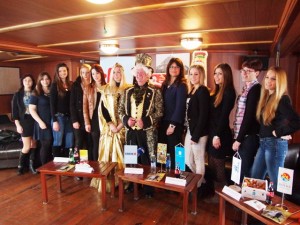 Devet potencijalnih Kraljica Riječkog karnevala