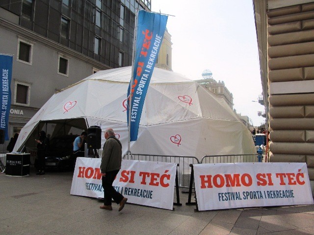 Završio 19. Homo si teć