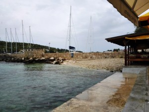 Na Jadranu će do srijede povremene kiše