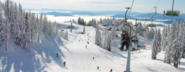 Na Krvavcu 40 cm snijega