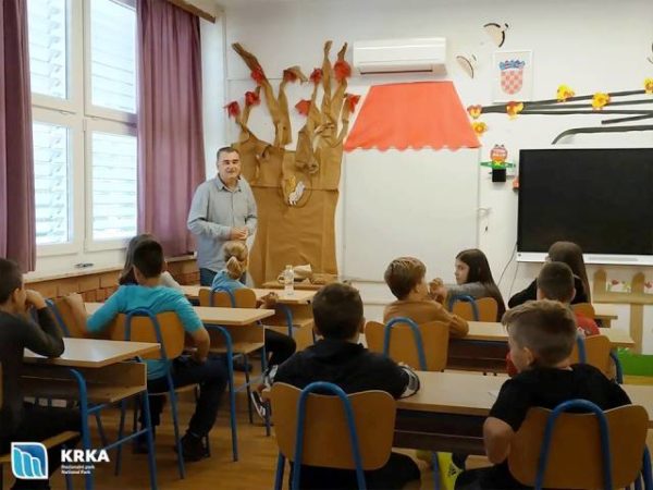 NP Krka predstavila novi školski kalendar