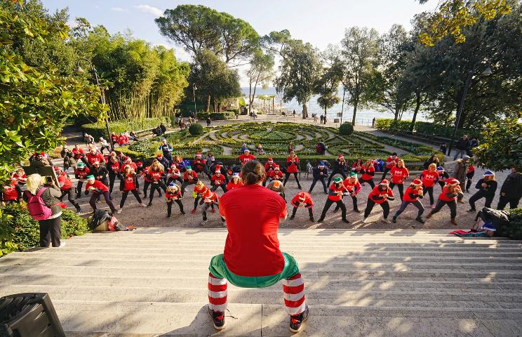Advent u Opatiji glazbenim, zabavnim i sportskim programima oduševio „velike i male“