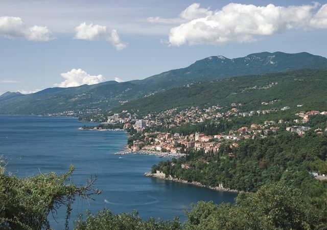 TURISTIČKA ZAJEDNICA GRADA OPATIJA NASTAVLJA CIKLUS TEČAJEVA STRANIH JEZIKA ZA IZNAJMLJIVAČE