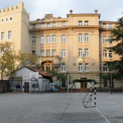 Prosječna neto plaća nastavnika za ožujak od 1712 do 2374 eura