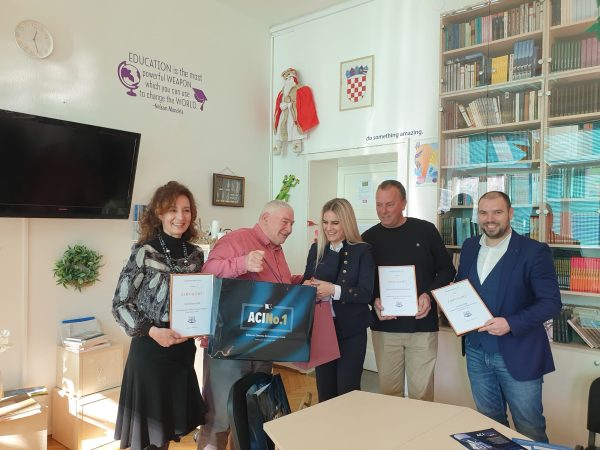 Predstavnici ACI marine Split održali gostujuće predavanje budućim pomorcima