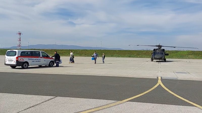 Helikopterom Black Hawk prvi put prevezen transplantacijski organ