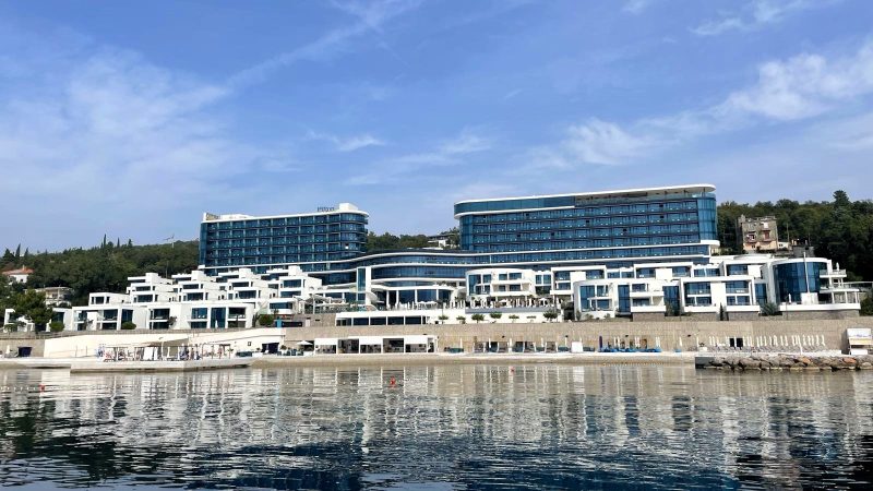 Miletić podnio kaznenu prijavu zbog plaže ispod Hiltona