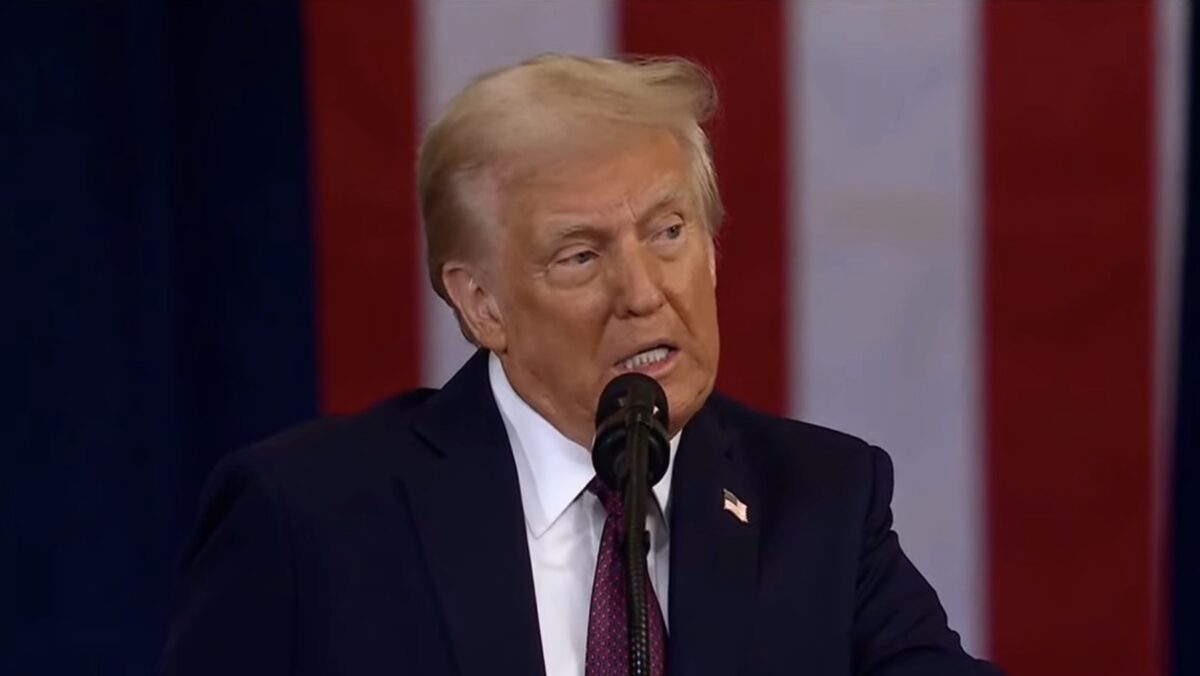 Trump je perverzan , a ona je luda!?