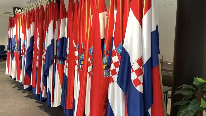 EK upozorava Hrvatsku zbog većih neto rashoda