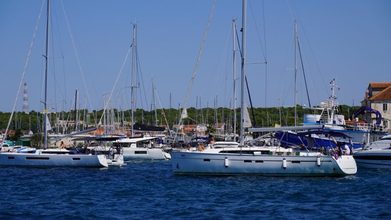 Kritički osvrt: Hrvatski turizam 2025. – Lijepa slika za kamere, loša slika na terenu