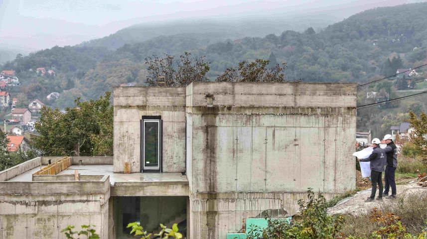 Znate li koliko država troši, a koliko zarađuje novaca?