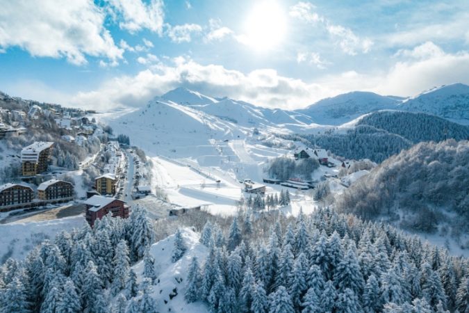 Prato Nevoso zatrpao povijesni snijeg: 150 cm u 24 sata, čak tri metra na padinama