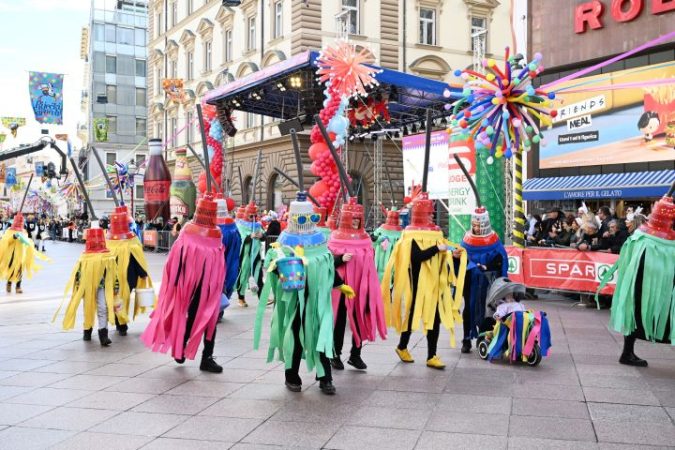 Završila Međunarodna karnevalska povorka u Rijeci