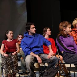 Nova predstava Anice Tomić i Jelene Kovačić o vršnjačkom nasilju