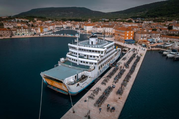 BICIKLISTIČKA AVANTURA KOJA SPAJA SPORT I LJEPOTE HRVATSKE OBALE