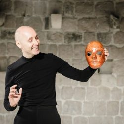 Nagrađivana predstava Dražena Šivaka “Maske” u opatijskom centru Gervais