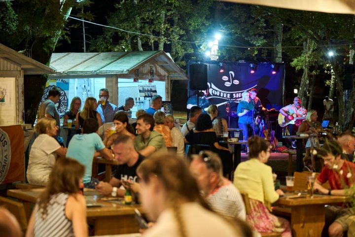 Craft Beer & Burger Festival vraća se u Njivice