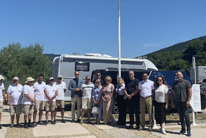 U ACI marini Cres po 27. put svečano podignuta Plava zastava