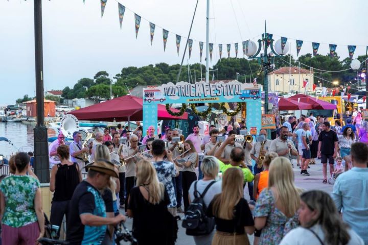 Krk Music Fest i Food Truck Festival