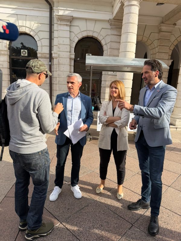 Most protiv spalionice u Rijeci